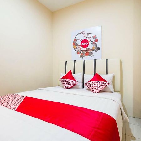 Sentosa Guest House ปอนเตียนัค ภายนอก รูปภาพ