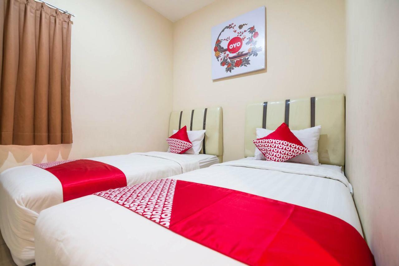 Sentosa Guest House ปอนเตียนัค ภายนอก รูปภาพ